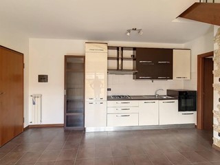 Bilocale in Affitto a Parabiago, 720&euro;, 50 m², con Box