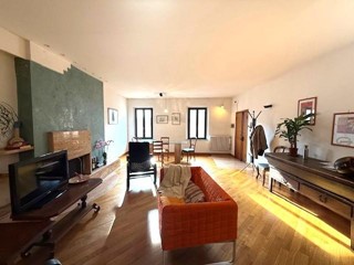 Appartamento in Vendita a Siena, 320'000&euro;, 135 m², arredato