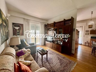 Quadrilocale in Vendita a Siena, 280'000&euro;, 90 m², arredato