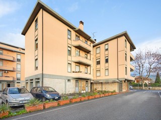 Appartamento in Vendita a Cascina, 158'000&euro;, 116 m², con Box