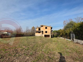 Rustico in Vendita a Arce, 138'000&euro;, 480 m²