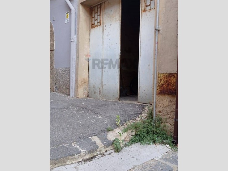 Bilocale in Vendita a Caltagirone, 15'000&euro;, 40 m²