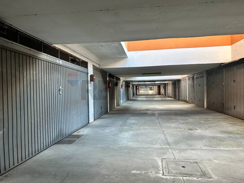 Box in Vendita a Roma, 25'000&euro;, 14 m²