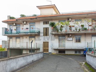 Quadrilocale in Vendita a Acireale, 154'000&euro;, 136 m²