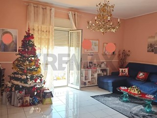 Appartamento in Vendita a Catania, 99'000&euro;, 125 m²
