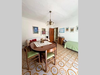 Quadrilocale in Vendita a Caltagirone, 19'000&euro;, 80 m², con Box