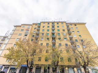 Trilocale in Vendita a Roma, 390'000&euro;, 80 m²