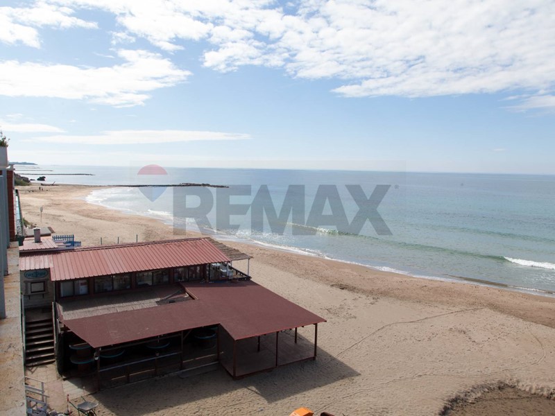 Trilocale in Vendita a Anzio, 199'000&euro;, 114 m²