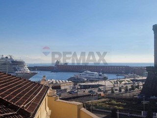 Appartamento in Vendita a Napoli, 620'000&euro;, 190 m²