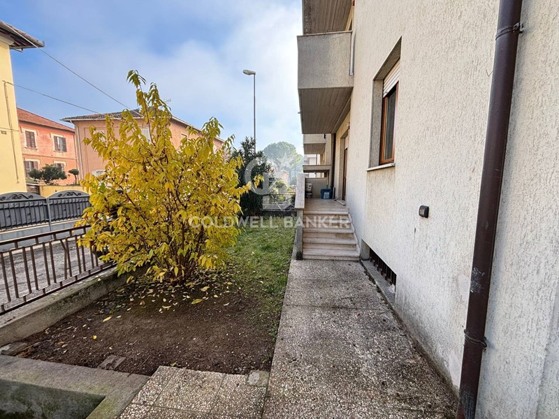 Quadrilocale in Affitto a Foligno, 600&euro;, 120 m²