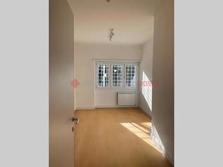 Trilocale in Vendita a Roma, 340'000&euro;, 80 m²