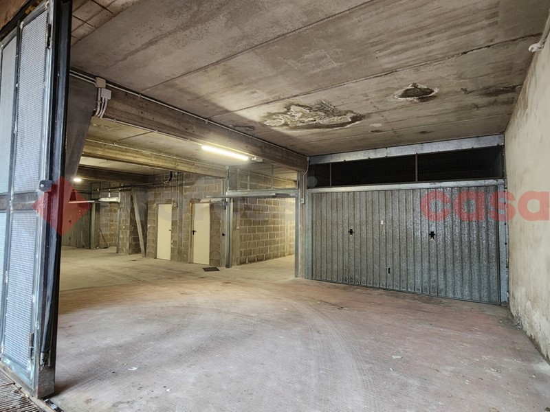 Magazzino in Vendita a Roma, 15'000&euro;, 15 m²