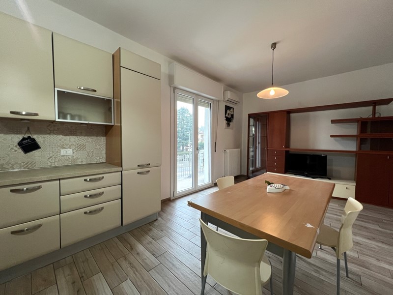 Trilocale in Vendita a Reggio Emilia, zona Villa Verde, 149'000&euro;, 75 m², arredato