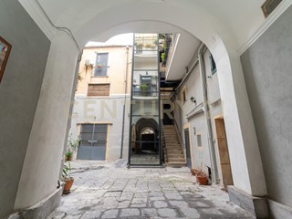 Quadrilocale in Vendita a Catania, 249'000&euro;, 100 m²