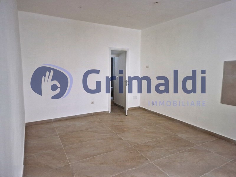 Monolocale in Affitto a Napoli, 500&euro;, 35 m²