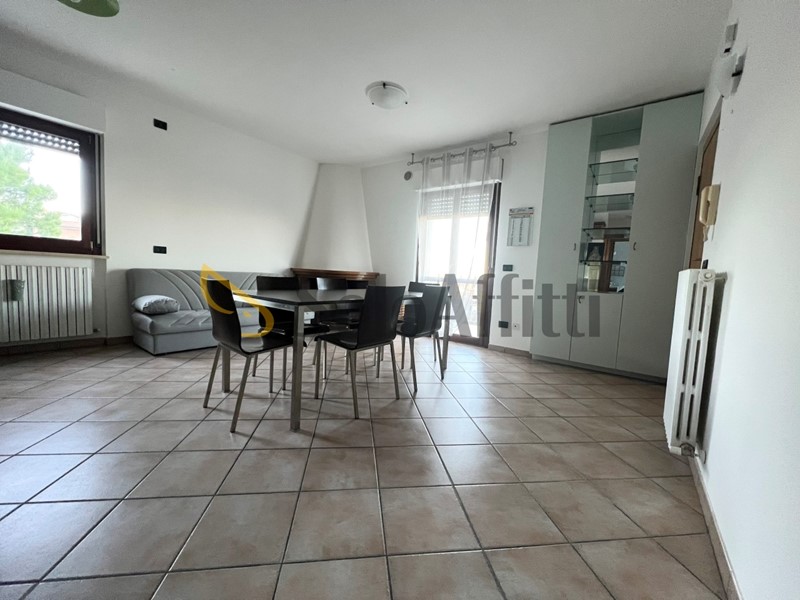 Bilocale in Affitto a Acquaviva Picena, 450&euro;, 60 m², arredato, con Box