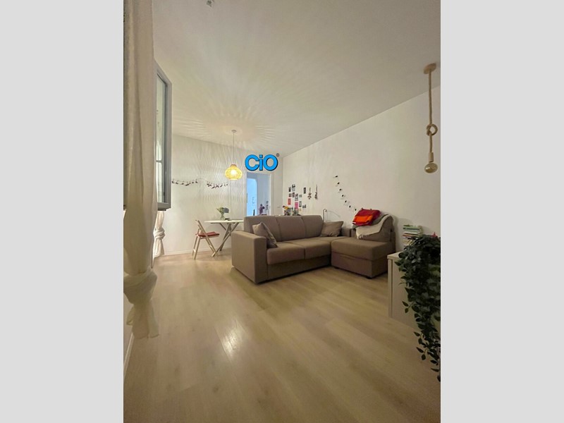 Trilocale in Affitto a Bologna, 1'400&euro;, 64 m², arredato