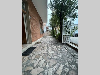 Appartamento in Affitto a Francavilla al Mare, 500&euro;, 110 m², arredato