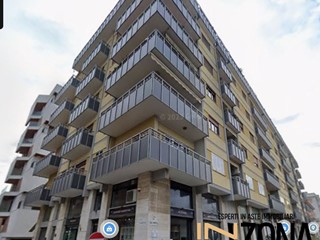 Trilocale in Vendita a Pescara, 190'302&euro;, 148 m²