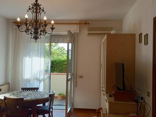 Appartamento in Vendita a Viareggio, 375'000&euro;, 90 m²