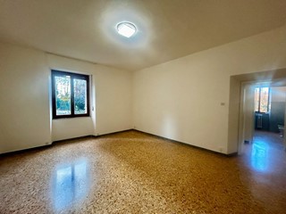 Quadrilocale in Vendita a Siena, 340'000&euro;, 121 m²