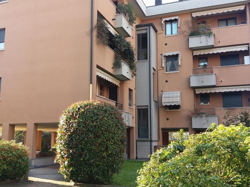 Appartamento in Vendita a Seregno, 164'227&euro;, 95 m², con Box
