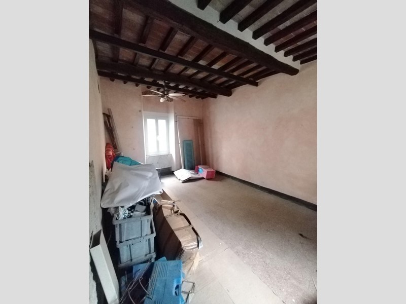 Casa Semi Indipendente in Vendita a Massa, 400'000&euro;, 270 m²