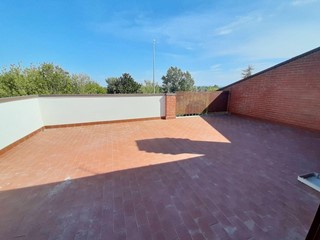 Appartamento in Vendita a Pisa, zona Putignano Pisano, 290'000&euro;, 130 m², con Box