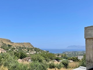 Villa in Vendita a Castellammare del Golfo, 450'000&euro;, 100 m²