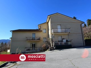 Appartamento in Vendita a Camerino, 65'000&euro;, 90 m²