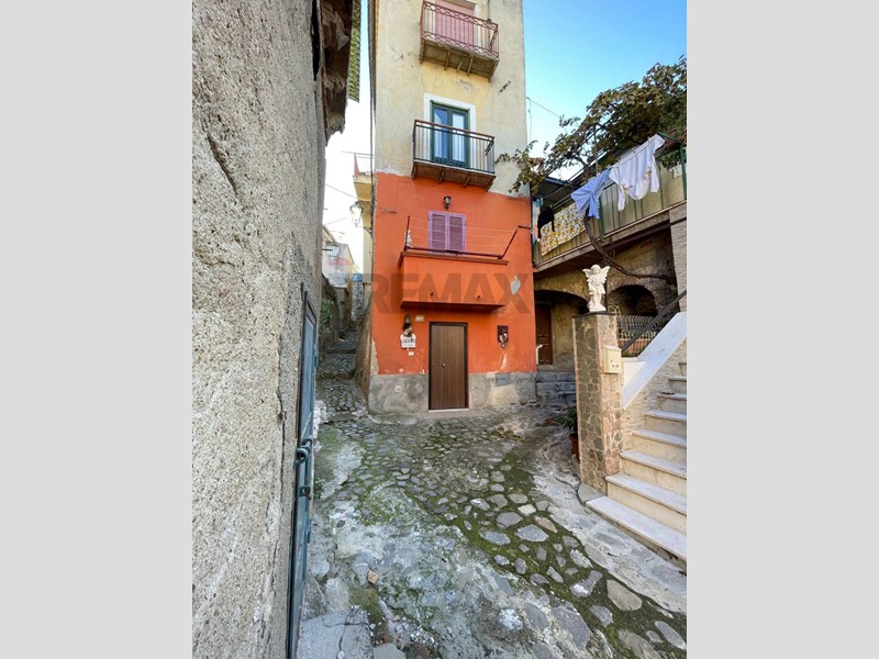 Casa Semi Indipendente in Vendita a Corigliano Rossano, 23'000&euro;, 60 m²