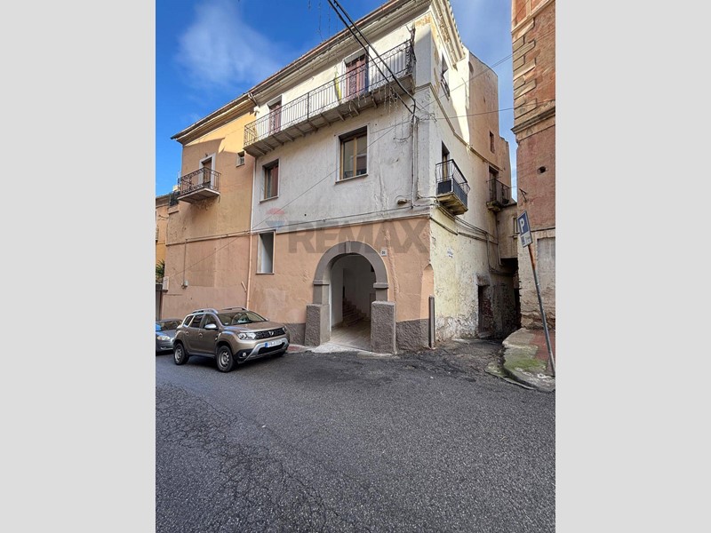 Villa in Vendita a Corigliano Rossano, 23'000&euro;, 122 m²