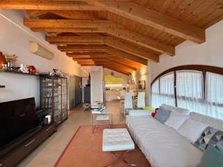Bilocale in Vendita a Bernareggio, 183'000&euro;, 73 m²