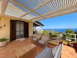 Villa in Vendita a Castellammare del Golfo, 465'000&euro;, 80 m²