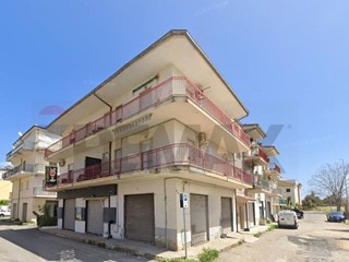 Appartamento in Vendita a Corigliano Rossano, 110'000&euro;, 115 m²