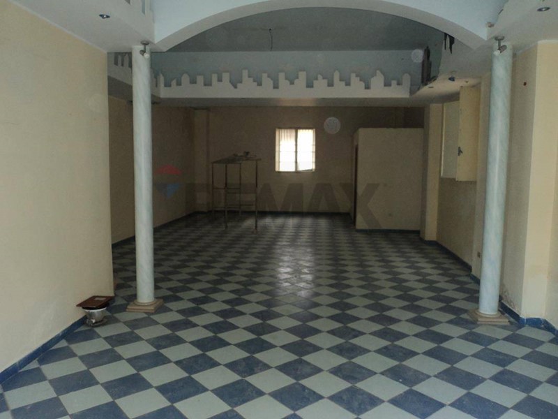Negozio in Vendita a Corigliano Rossano, 79'500&euro;, 90 m²