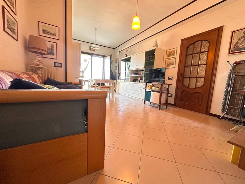 Trilocale in Vendita a Castel Volturno, 103'000&euro;, 80 m²