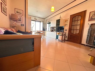 Trilocale in Vendita a Castel Volturno, 103'000&euro;, 80 m²