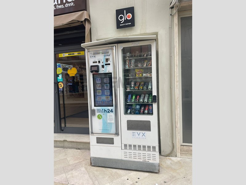 Attività commerciale in Vendita a Corigliano Rossano, 525'000&euro;, 130 m²