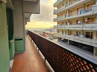 Appartamento in Vendita a Genova, 205'000&euro;, 113 m²