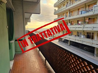 Appartamento in Vendita a Genova, 205'000&euro;, 113 m²