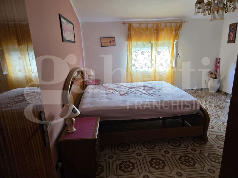 Appartamento in Vendita a Cetraro, 85'000&euro;, 100 m², arredato