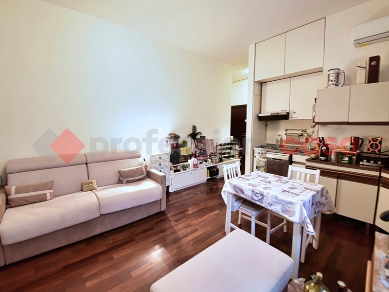 Monolocale in Vendita a Milano, 500'000&euro;, 40 m², arredato