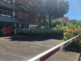 Monolocale in Vendita a Roma, 6'500&euro;, 15 m²