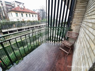 Trilocale in Vendita a Monza, 275'000&euro;, 124 m², con Box