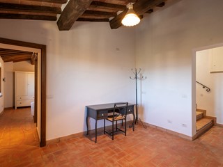 Appartamento in Vendita a Todi, 250'000&euro;, 180 m²