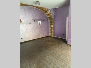 Negozio in Affitto a Termoli, 500&euro;, 26 m²