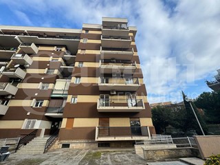 Trilocale in Vendita a Bari, 285'000&euro;, 120 m²
