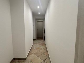 Ufficio in Affitto a Fiuggi, 1'200&euro;, 55 m²