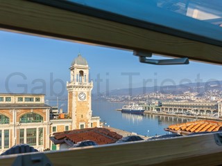 Quadrilocale in Vendita a Trieste, 420'000&euro;, 130 m²